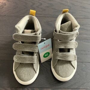 Cat & Jack Kids' Gray High-Top Sneakers with Yellow and Navy Accents